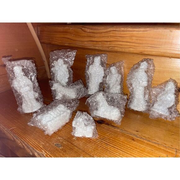 Vintage Bisque Nativity Set White Unopened Pieces - Picture 3 of 7